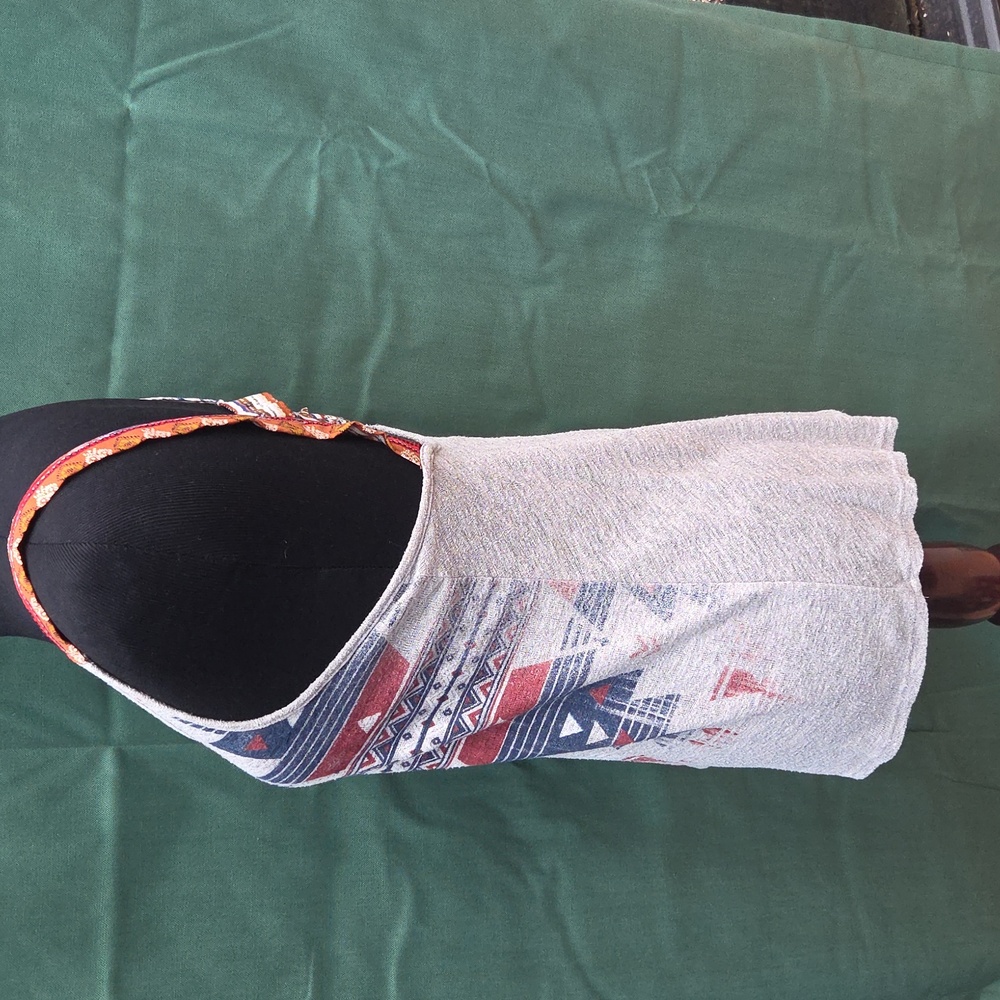 Daytrip Ladder Back Tank Top - Picture 4 of 7